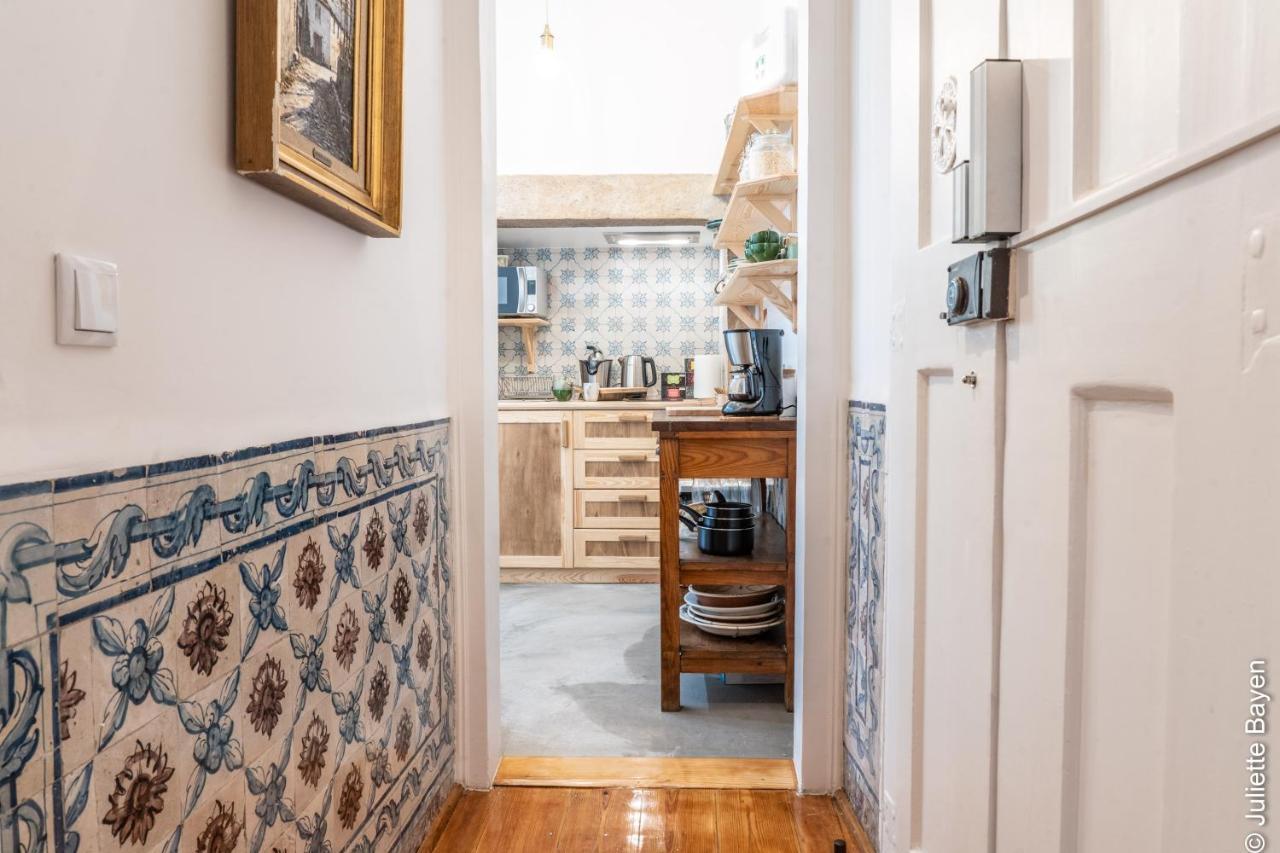 Azulejos Cais Sodre Lisbon